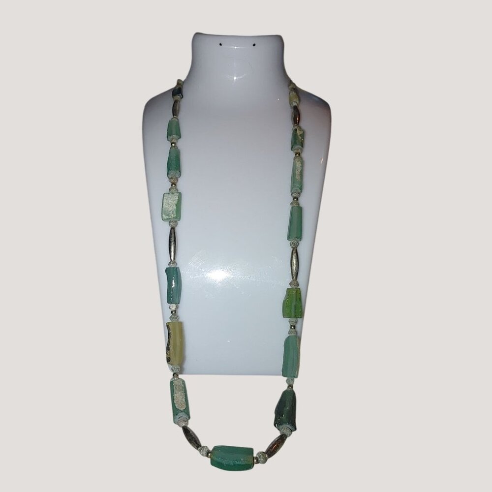 Necklace Glass Green Vintage Silver Tone Bead Clasp 24 inch Earthy Rustic